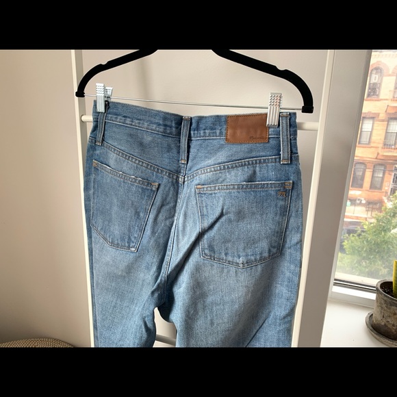Madewell • The Dad Jean - Picture 9 of 13